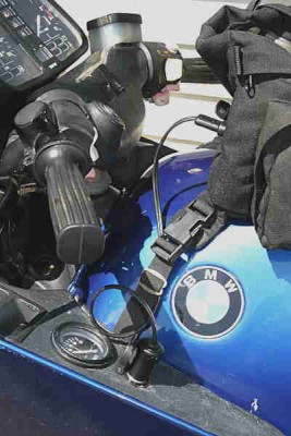 a_tankbagkitonbike.jpg (19.16 KiB) 閲覧された回数 11266 回 作品例