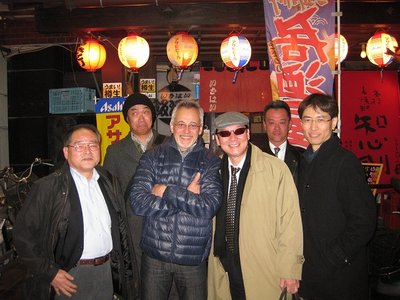 やはり怪しい