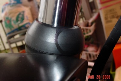 Ｆホーク（右）オイル漏れ