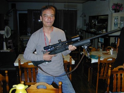 屈斜路湖のRHポントにて。<br />必殺鹿撃親父愛用の7mmウィンチェスターのShot。鹿のステーキはメチャうま！<br />鹿撃ちガイドしてくれます。<br />http://1st.geocities.jp/ponto32001/index.htm