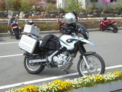 最近はもっぱらソロライダーです。現在3000ｋでまだまだ馴染みません。この固体も熟して美味しくなるのでしょうか・・
